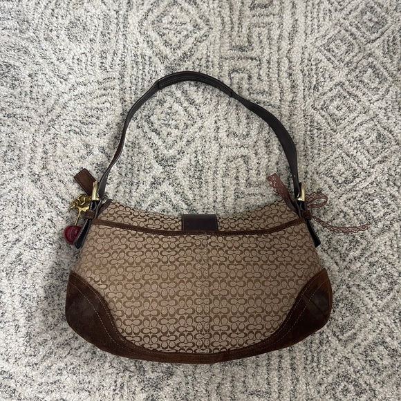 SOLD - Picture 2 of 6